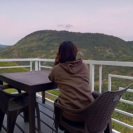 MIRA AgroPark Hotel Tanay Bagian luar foto